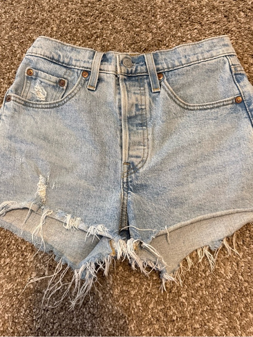 Levi's High-rise  Women's shorts